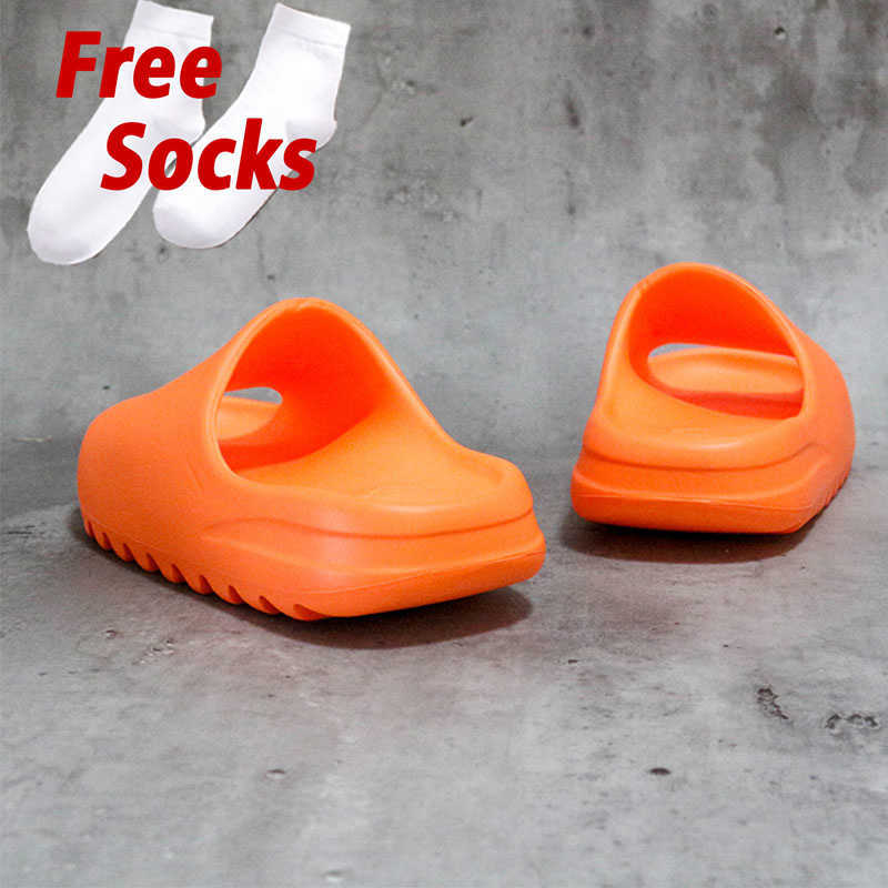 

Yeesy Foam Runner Slide women men slippers desert sand bone resin sandal bench sneakers yoga outdoor Sports football basketball soccer B 7HNF PCA0, Black
