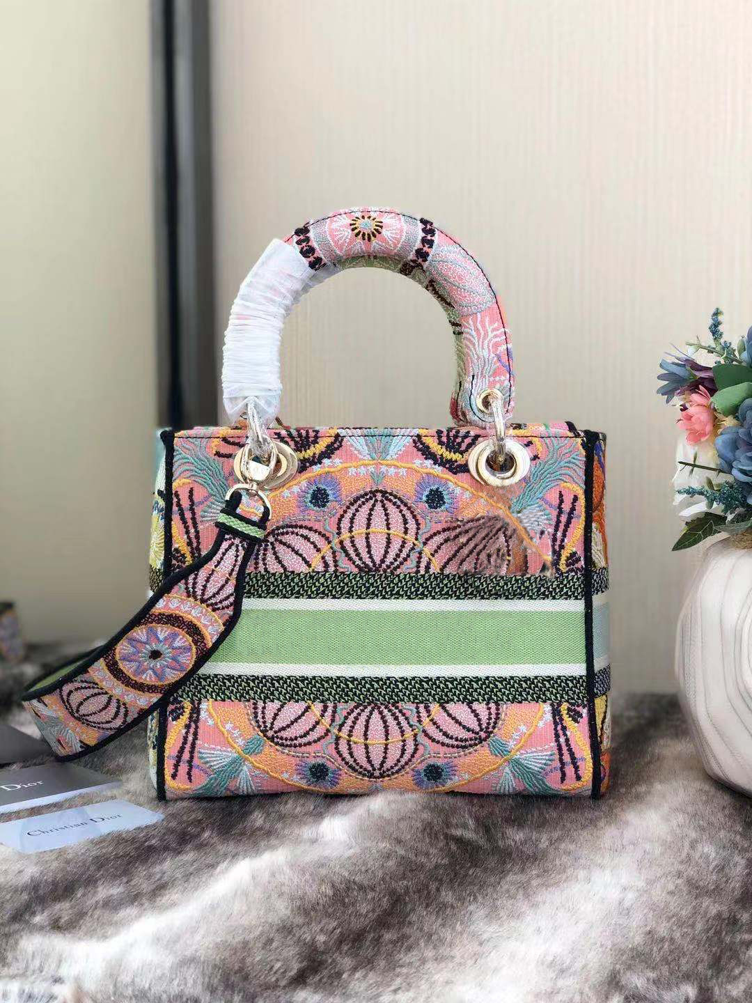 

elegance Lady bag fully embroidered totes travel shoulder bag large capacityshopping bag female handmade double-sided retro embroider top