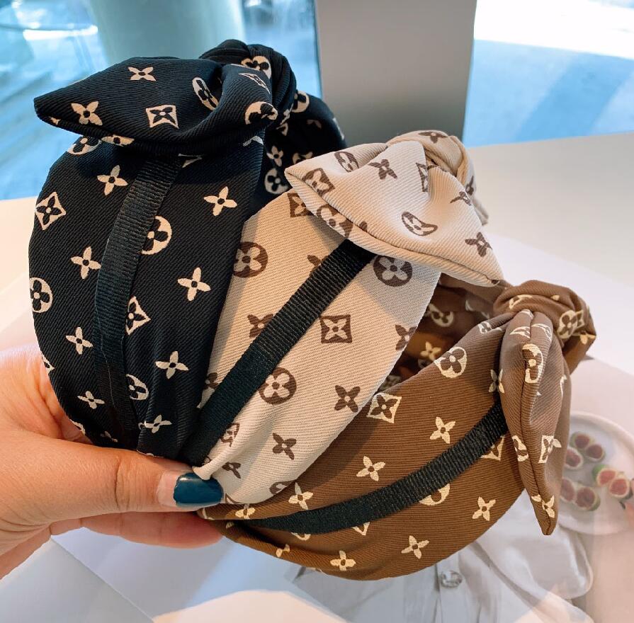 

Hair Accessories Korean Designer Letters Print Bowknot Webbing Headbands Fashion Charm Women Wide Edge Hairhoop Hairbands Twist Turban Party Headwraps Gifts, Brown