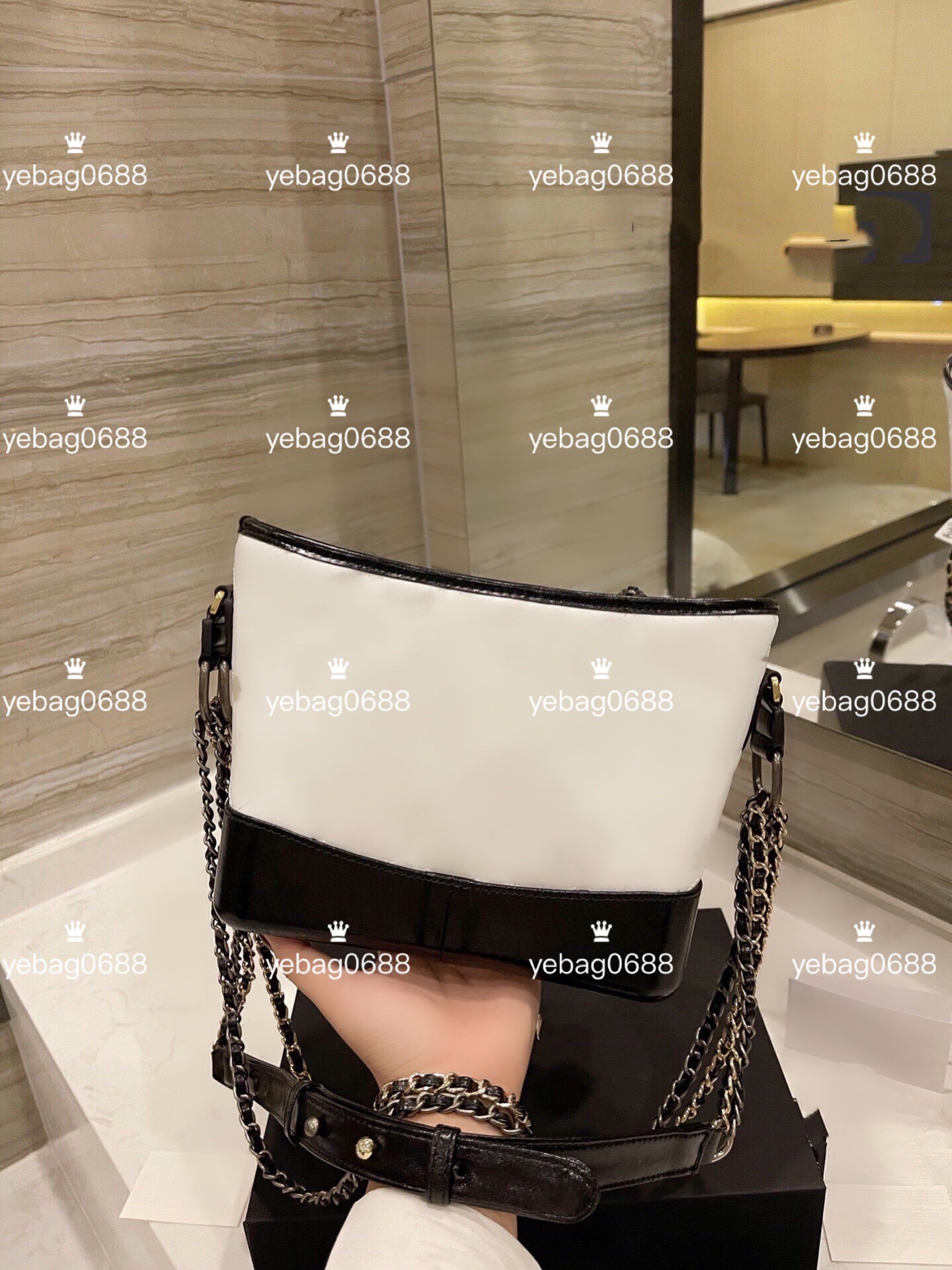 

Luxurys Bags Senior Style 2021 Bucket Bag Mobile Phone Package Ladies Shoulder Tote Fashion Handbag Rhomboid Chain Hobo, Customize