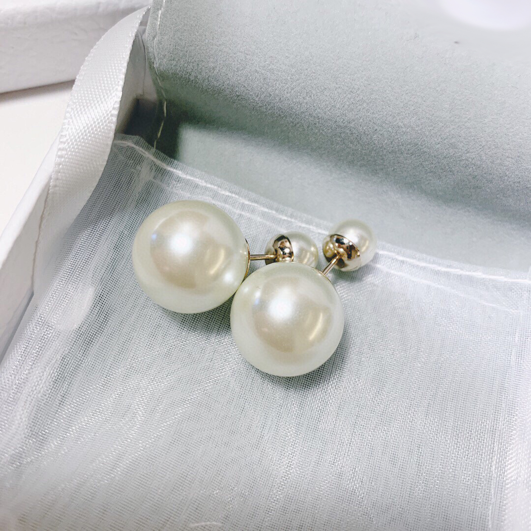 

Luxurys Designers women's charm Pearl Earring Stud Jewelry designer Earrings Fashion Accessories