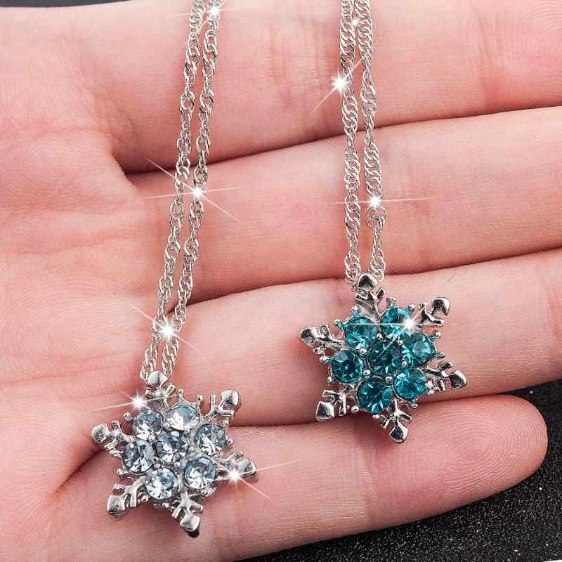 

Pendant Necklaces Ladies Necklace Creative Hexagon Snowflake Crystal Clavicle @6
