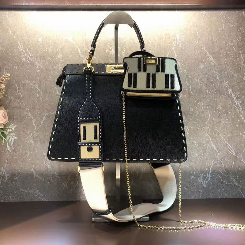 

Top Quality Medium Handbag Crossbody Bag Detachable Shoulder Belt Chain Full Grain Leather Handle Tote Bags Classic Twist Lock With Mini Purse Wallet 2ps, 23*18*11cm