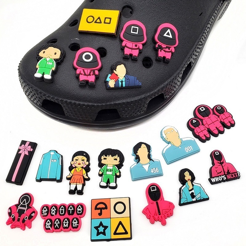 

New Squid game PVC Medical Supplies Croc charms Cute Stethoscope Syringe Shoe Buckle Shoe Accesory sandals shoes Decoration