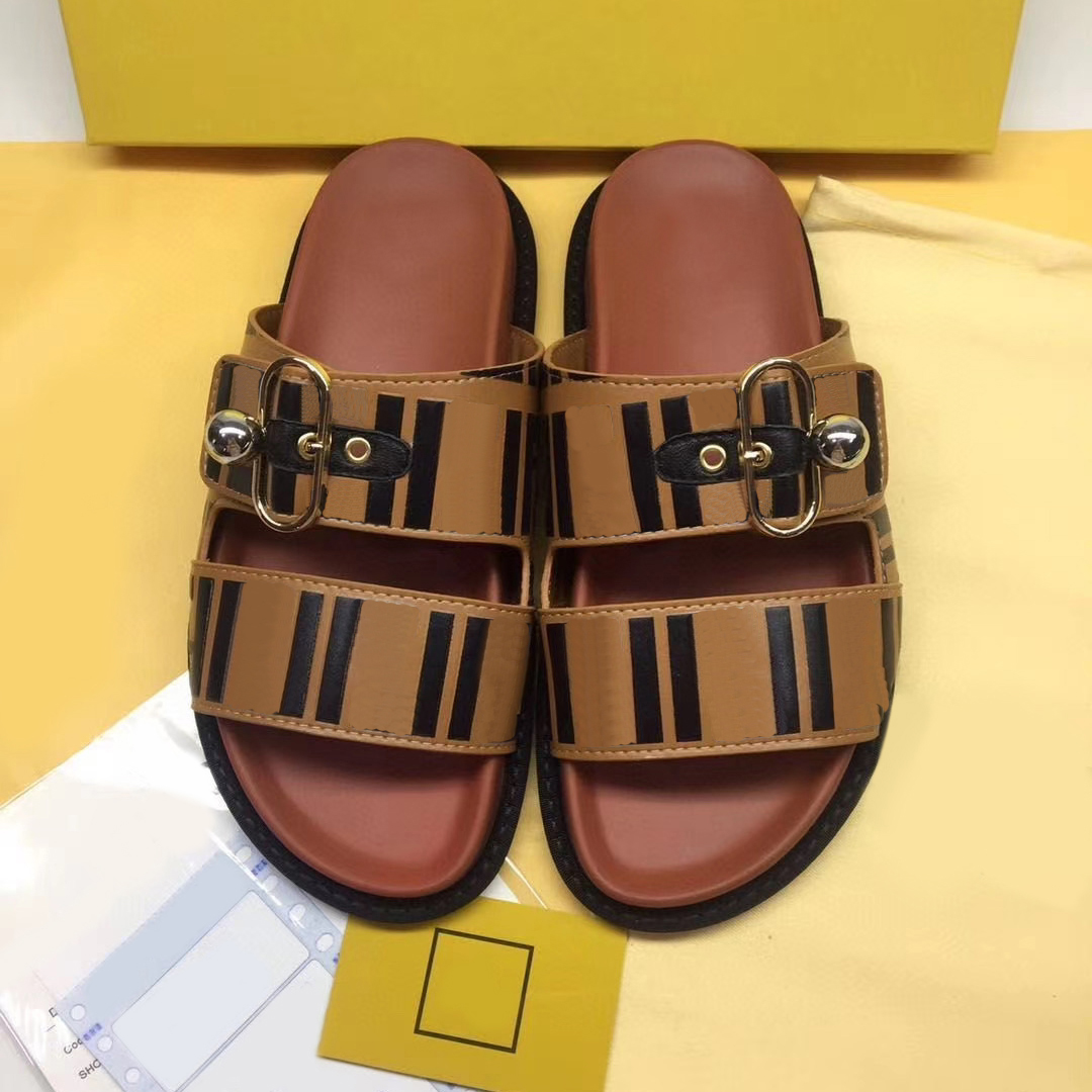 

Men Sandals Women Shoes Beach Slippers Foam Runner Desert Sand Earth Brown Resin Bone Triple White Black With Box XX-0236