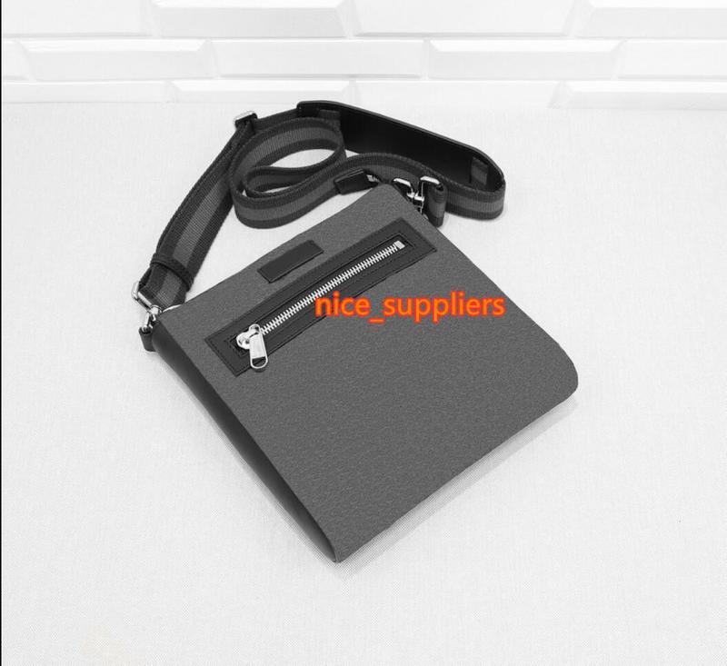 

Classic hot Women shoulder Bags mens Cute real leather luxurys designers Messenger bag men crossbody bag size 21*23*4cm handbags purses