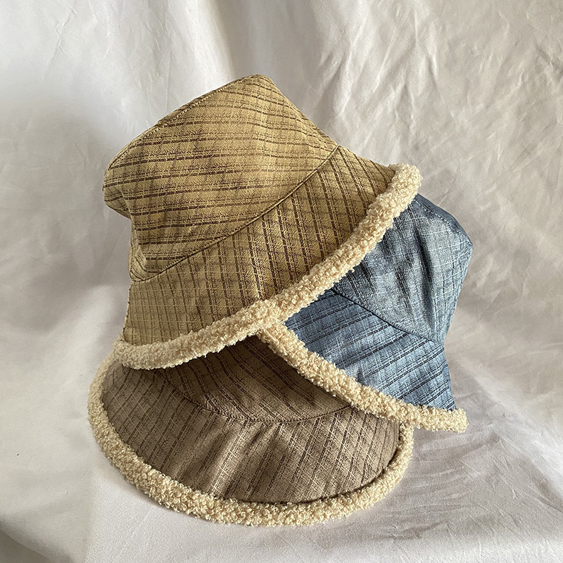 

2021 New Style Printed Plaid Bucket Women Shearling Warm Faux Fur Linning Windproof Wide Brim Winter Hat Fisherman Cap S4da, Gray