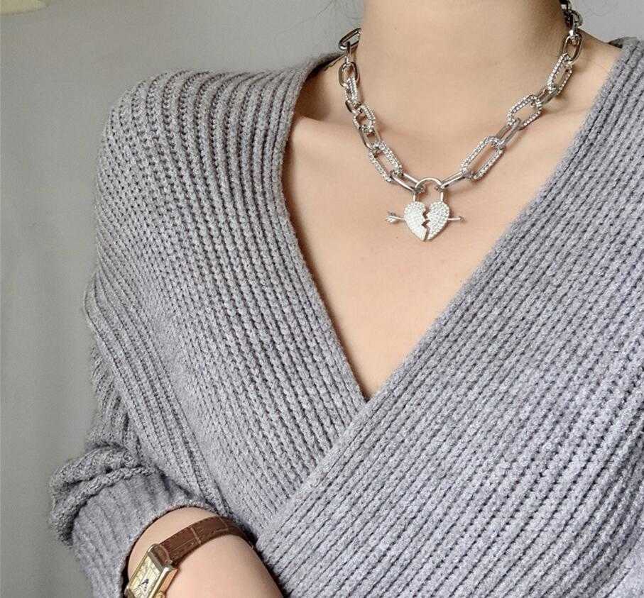 

2020 new European and American love heart chain flashing diamond stitching necklace female fashion clavicle chain high quality jewelry acces