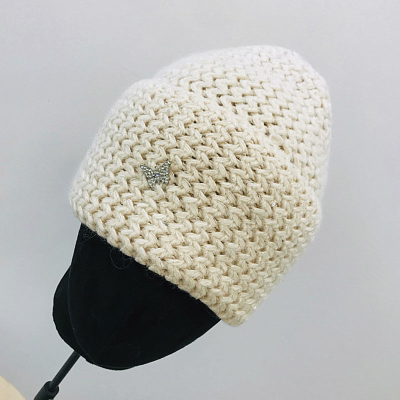 

2021 Women Winter Solid Color Beanies Best Matched New Sequined Knitted Hat Warm with Butterfly Decoration Female Cap 33av, Beige