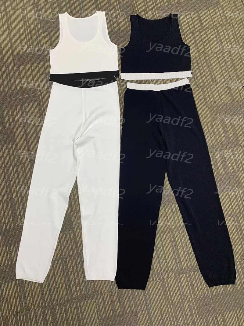 

Womens Sports Tracksuit Classic Letters Printed Yoga Outfit Fitness Yoga Bra Pants White Black Leotards