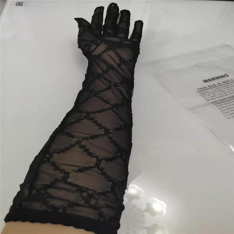 

Fashion long Lace Bride Bridal Gloves Wedding Gloves Crystals Wedding Accessories Lace Gloves for Brides five Fingerless Wrist A11