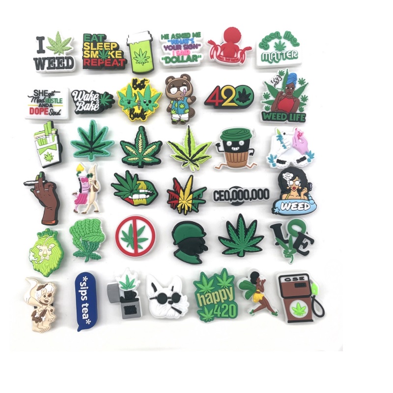 

Green cartoon PVC Shoe Charms Shoes Buckles Bands Fit Bracelets Croc JIBZ accessories Wristband Boys Girls Gift Hat Decoration