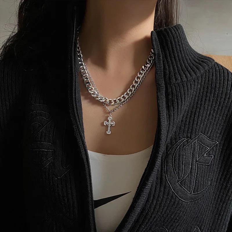 

Simple Alloy Cross Pendant Necklace Neck Chain Hip Hop Sweater Chain Clavicle Chain