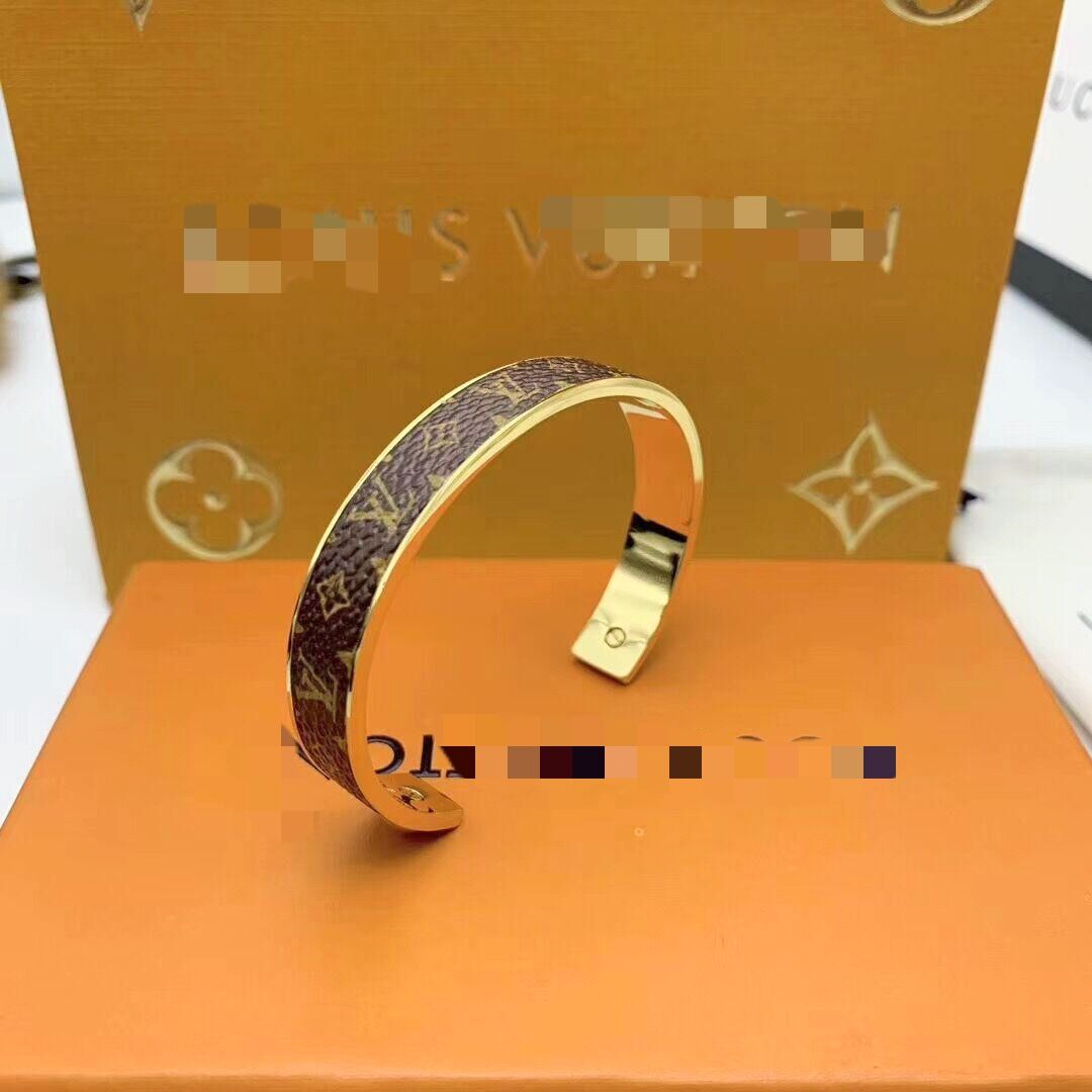

2021 luxury designer jewelry women bracelets letter pattern designer men bracelets fashion unisex charm cuff bracelet, Black