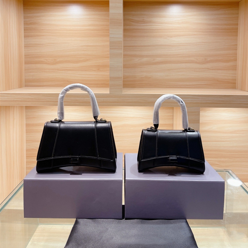 

5A Luxury designer bags women high quality crocodile leather shoulder bags women's leather chain Cross body Purse handbag moon Hobo Totes Beach Bags Wallet, Black leather gold label
