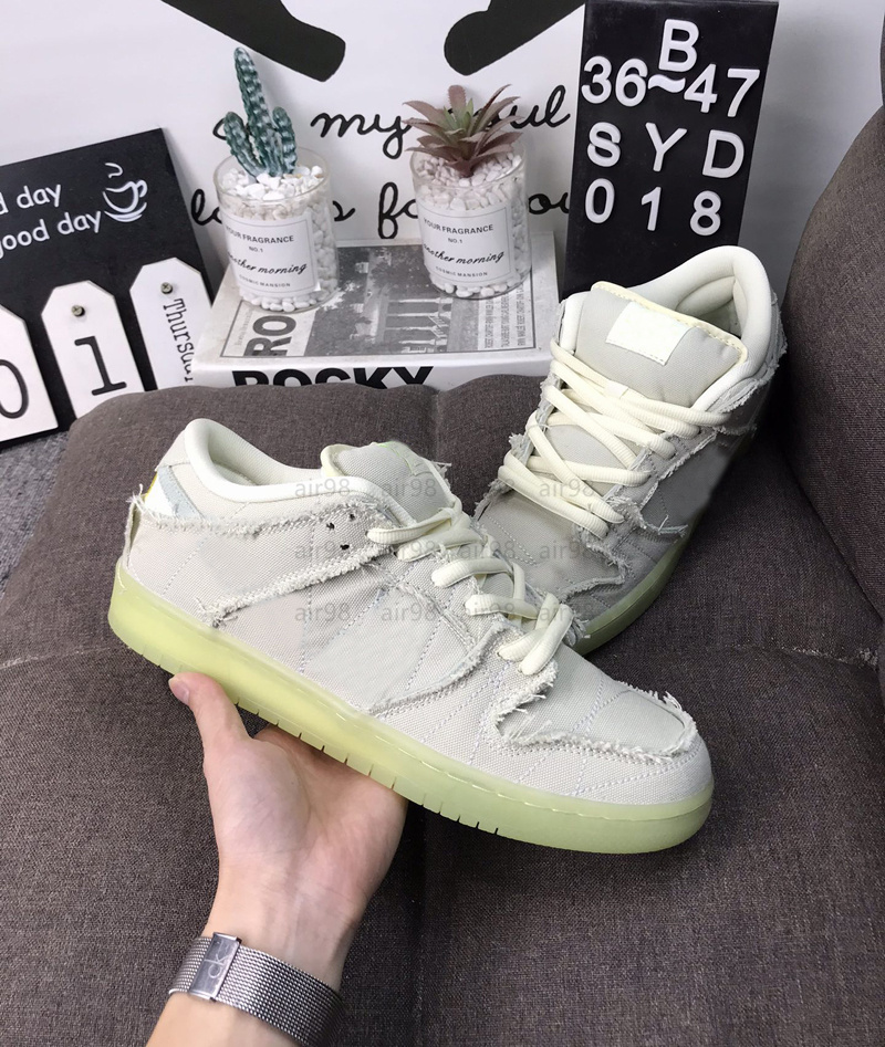 

Mummy Halloween SB Low Running Shoes Junior Sail Coconut Miik Seafoam yellow Strike Outdoors Skateboard Trainers, 01