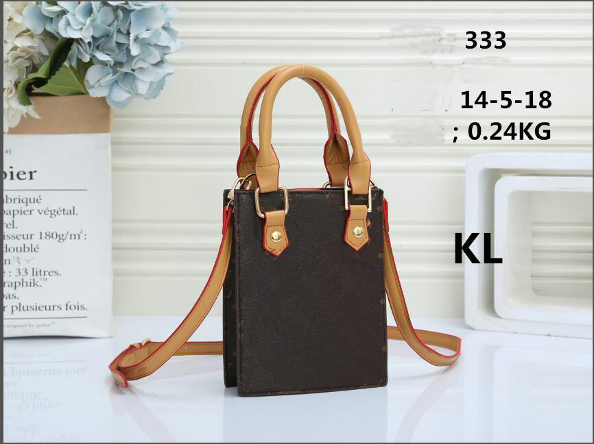 

Designer Totes Mini Chian Shoulder Bag New Women Leather Handbags Womens Small Round Bag Messenger Bags Purse 333# 14x5x18cm yr, Yellow