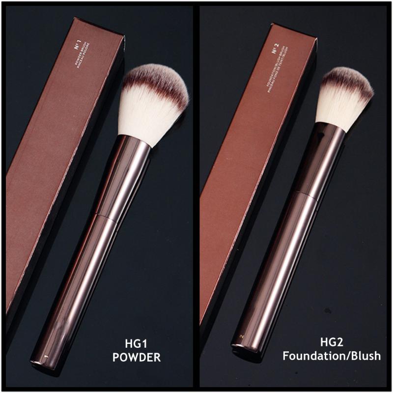 

Makeup Brushes Hourglass No.1 Powder Brush / 2 Blush - Luxurious Soft Hair Bronzer Blender Tool