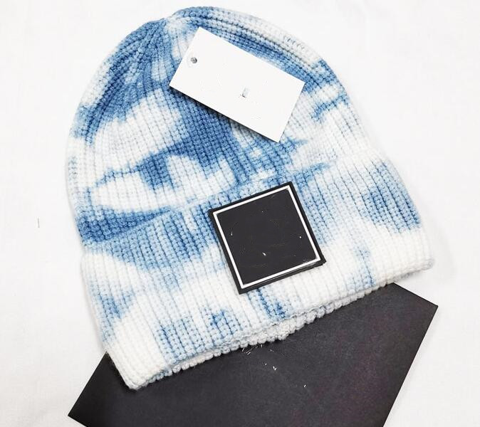 

Hot Sale Luxury beanies Hight quality men and women Wool knitted hat classical sports skull caps women High-end casual gorros Bonnet GOOSE b, Blue;gray