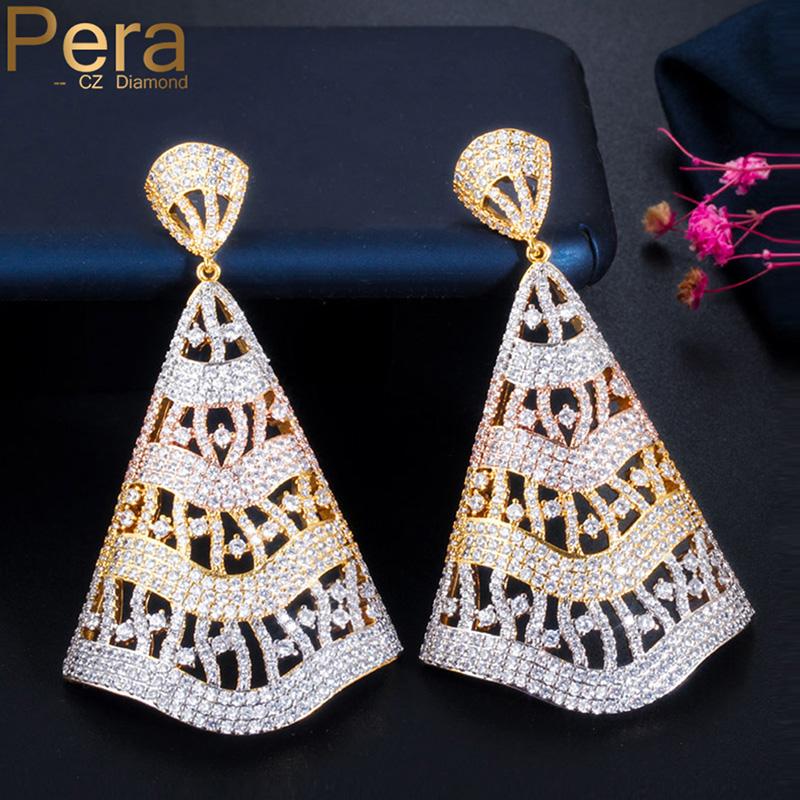 Dangle Chandelier Pera Luxe Géométrique 3 Tons Brillant Zircone Cubique Grande Goutte Pendante Boucles D'oreilles De Mariée Pour La Mariée Robe D