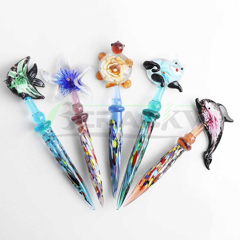 

DHL!!! Beracky High Quality Animal Glass Dabber Tool Colored Heady Dab Tool For Wax Oil Tobacco Quartz Banger Nails Dab Rigs Bongs Smoking