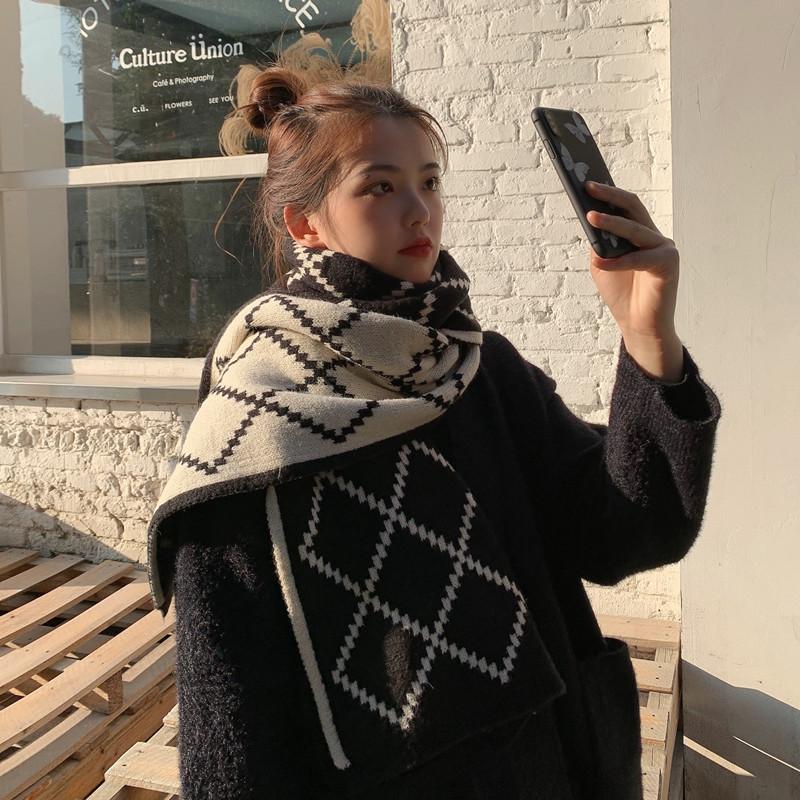 

Scarves 2022 Winter Temperament Double-sided Soft Wool Scarf Women's Plaid Warm Bib Versatile Shawl