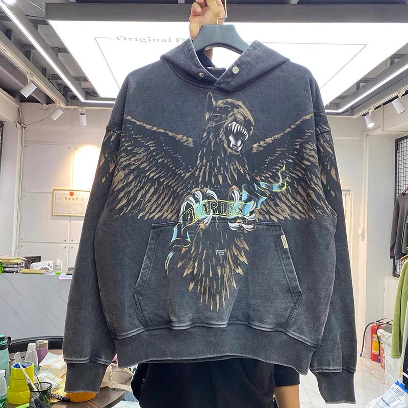 

Men's Hoodies & Sweatshirts Black Eagle Wash Vintage Fur-ringed Hoodie Loose