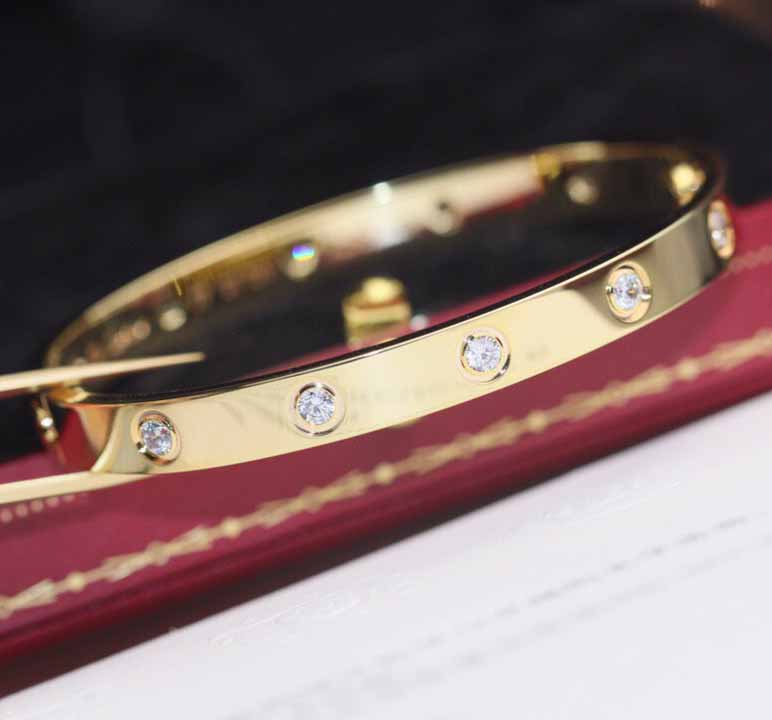 

Luxurious quality punk bracelet with 10 pcs diamond for women and man wedding jewelry gift have box PS3825
