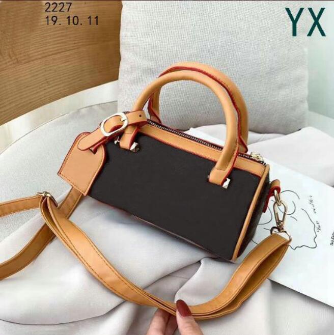 

2022 Women Designers Shoulder Bag Mini tote Handbags Pochette Accessories Crossbody Wallet Purses Card Holder Messenger Hand, Brown