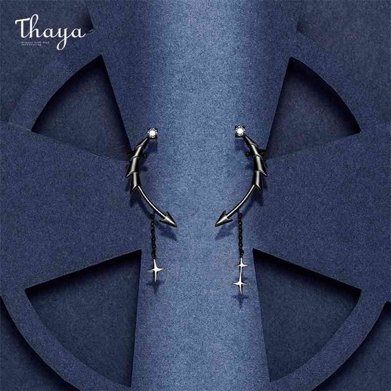 

Thaya Creative Design S925 Silver Needles Dragon Knight Earring Plated 18K Gold Zircon Stud For Fashion Girl Fine Jewelry Gift 210618