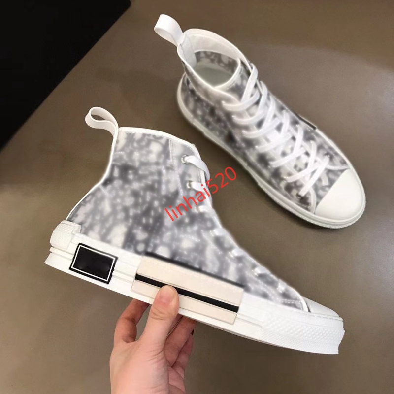 

2021 new brand high-quality Christian Flat Man casual shoes Kanye West fashion lace-up shoes high-top men's sneakers leather size 35-45, Black