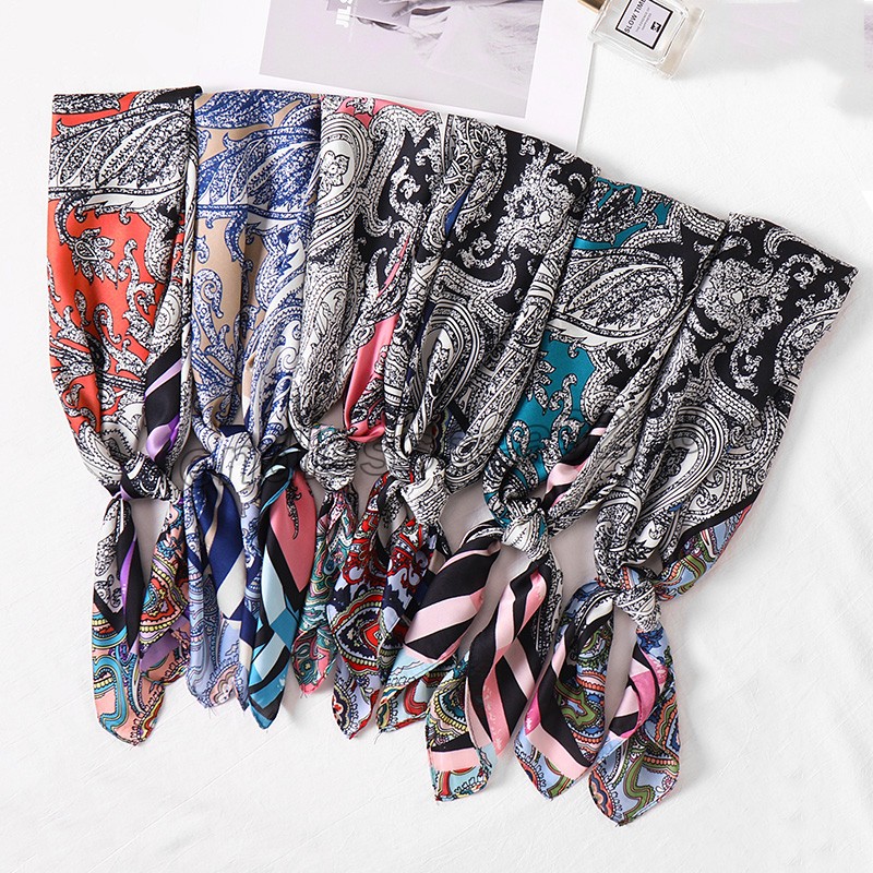 

2022 Silk Satin Women Scarf Flower Printed Foulard Femme Square Head Scarfs Bandana Shawl Gift For Lady Hijab