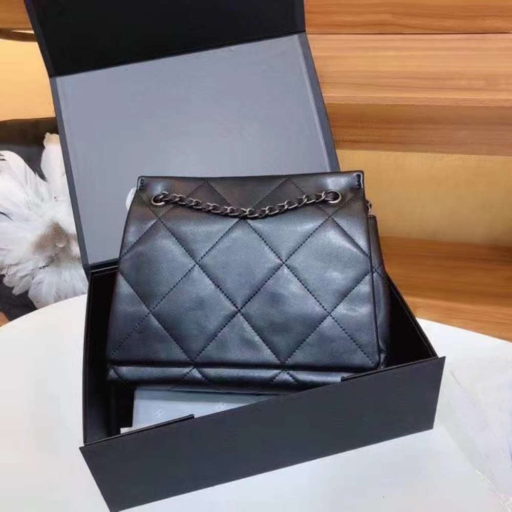 

Luxury wind web celebrity chain inclined bag female fashion shoes in the fall and winter of 2020 joker one shoulder new sm