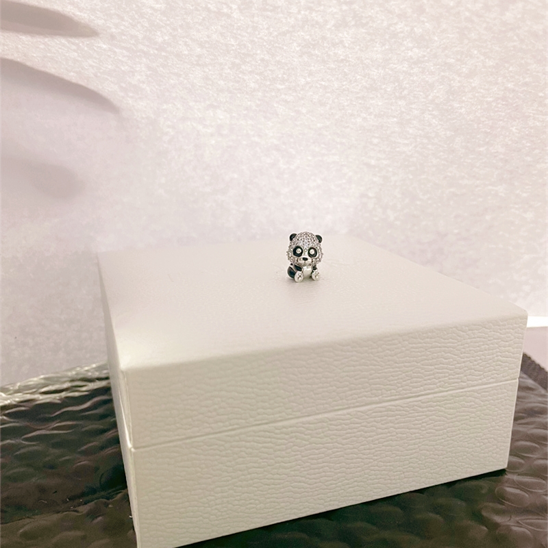 

Movie Mavel panda S925 Silver Pandora Charms for Bracelets DIY Jewlery Making Loose Beads Silver Jewelry wholesale 790771C01, Black
