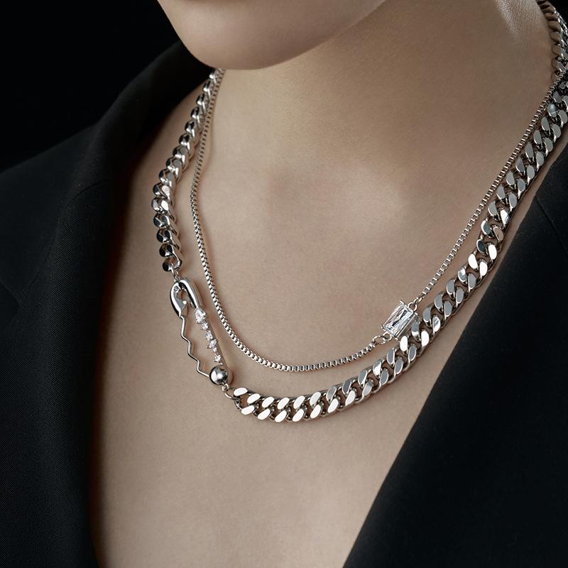 

Chokers ErEr Titanium Steel Pin Necklace Unisex Common Matching Simple Light Luxury High Fashion Couple Ins Clavicle Chain