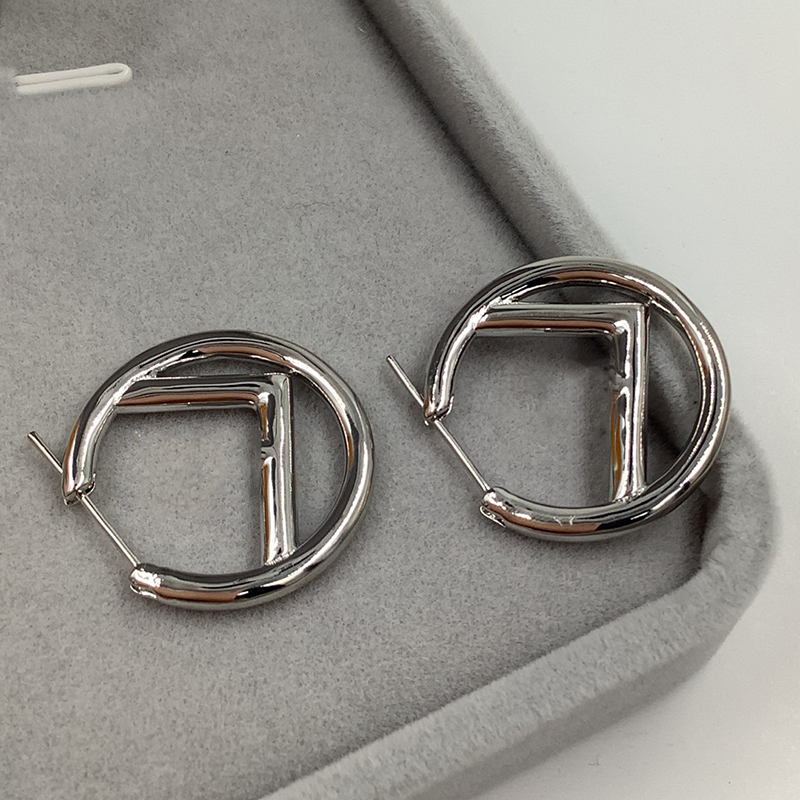 

Women Stud Earrings Designer Hoop Earrings Women Earring Simple Luxurys Designers Earrings Designer Fashion Jewelry With Box D218262Z