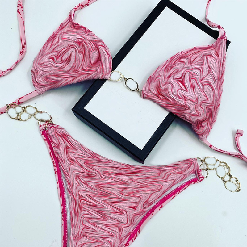 

Trendy Letter Metal Bikinis Women Printed Swimwears Designer Bandage Bathing Suits Ladies Swimwear 2 Pieces Suit For Swimming