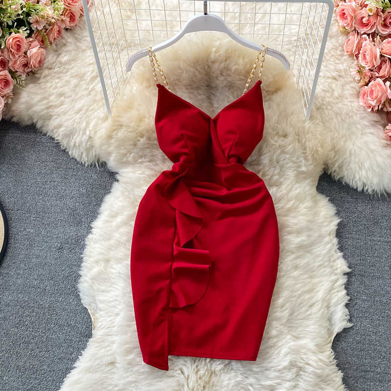 

Sexy Beading Chain Spaghetti Strap Mini Dress Solid V-neck Sleeveless High Waist Ruffles Women Summer Club Party Bodycon Dress Y0603, Black