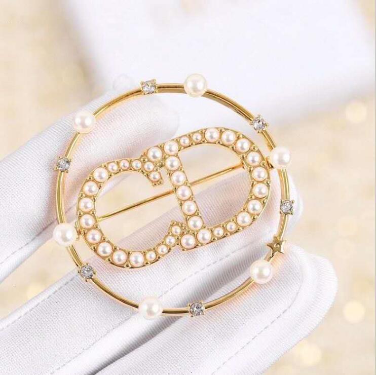 

70%OFF 20CD jiadijia CD Seiko Pearl Crystal Brooch Earrings blessing bag, Gray