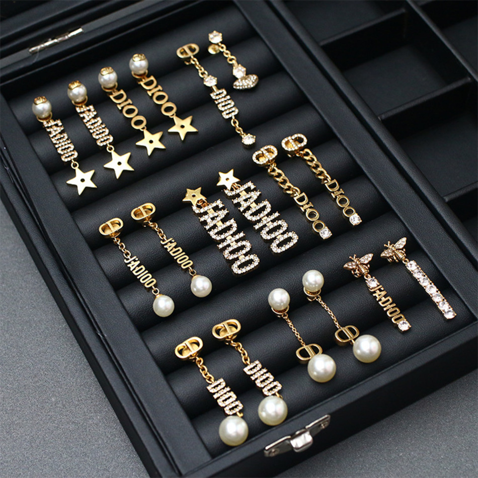 

Dijia's 20-year new tassel Pearl Earrings1, Golden