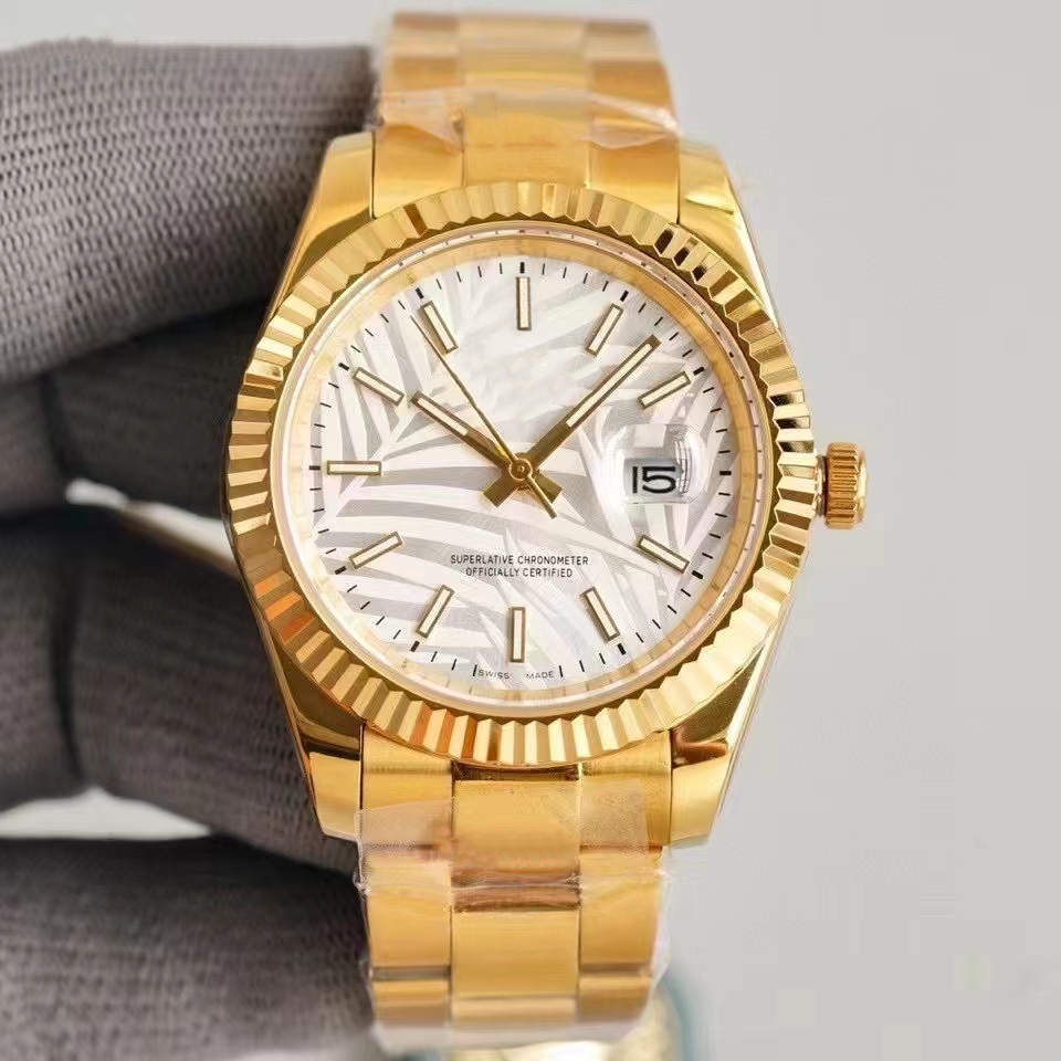 

Fashion business men's 41 mm automatic mechanical waterproof watch classic striped stainless steel folding buckle, Camel