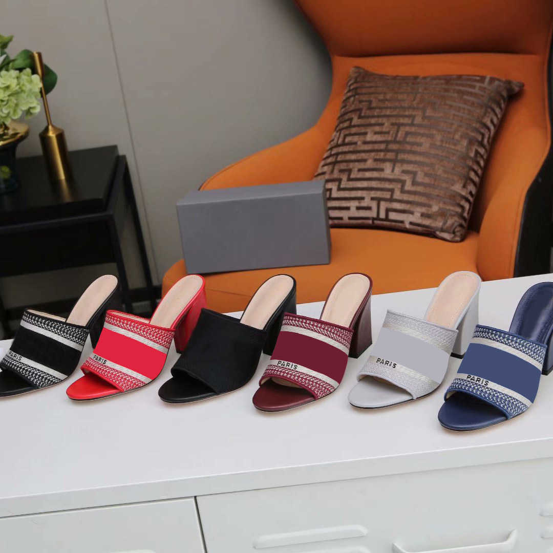 

2021 Sandals Luxurys Designers Shoe Brand summer Shoes Designer Womens Women Slip Pointed Toe Sandal Sexy Slingback Pumps with box size, Black