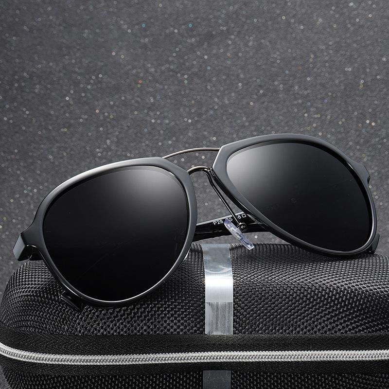 

Sunglasses FENCHI Aviation TR90 Frame Polarized Men Color Changing Sun Glasses Pilot Male Day Night Vision Driving