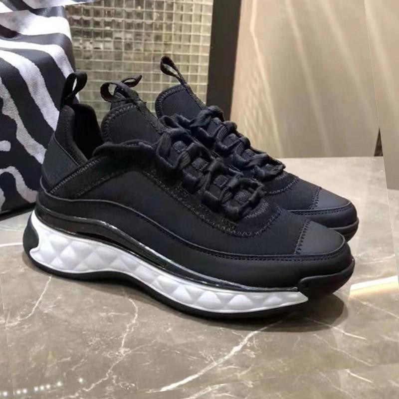 

Selling Fashion triple S Women's Shoes Breathable Platform Sneakers Black White Bred trainers Spring Autumn Sports Outdoor Comfortable Casual Shoe Size 35-41, Ivory