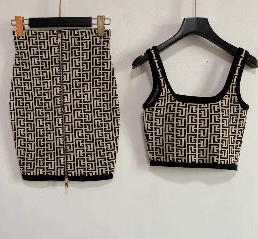 

2021 sling outer wear sleeveless top women' knitted vest short skirt suit 422, Customize