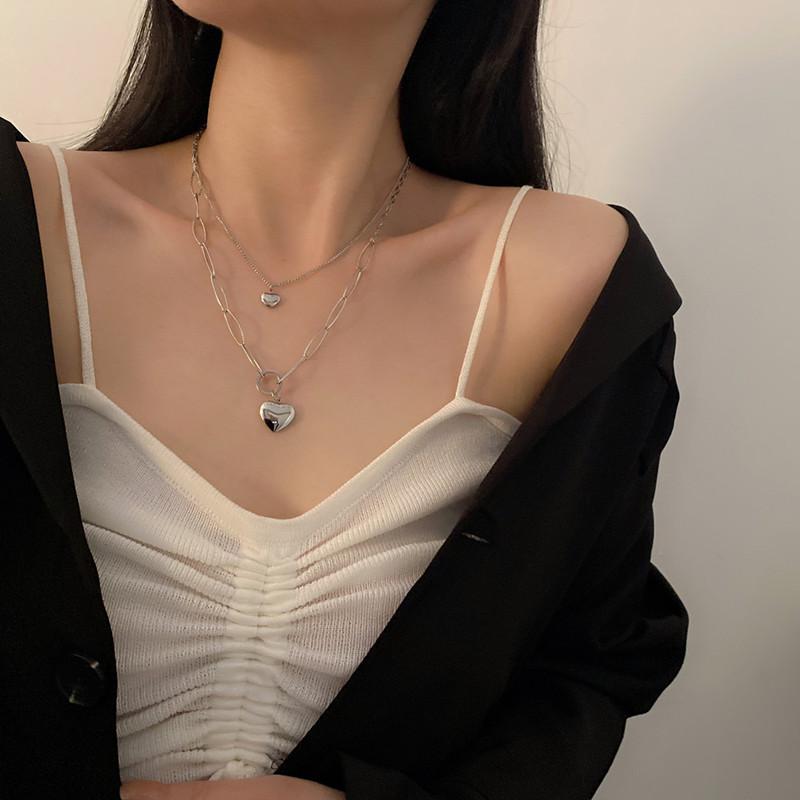 

Pendant Necklaces POTCET Korea 2021 Fashion Trend Women's Titanium Steel Heart Necklace Geometric Retro Simple Jewelry, Silver
