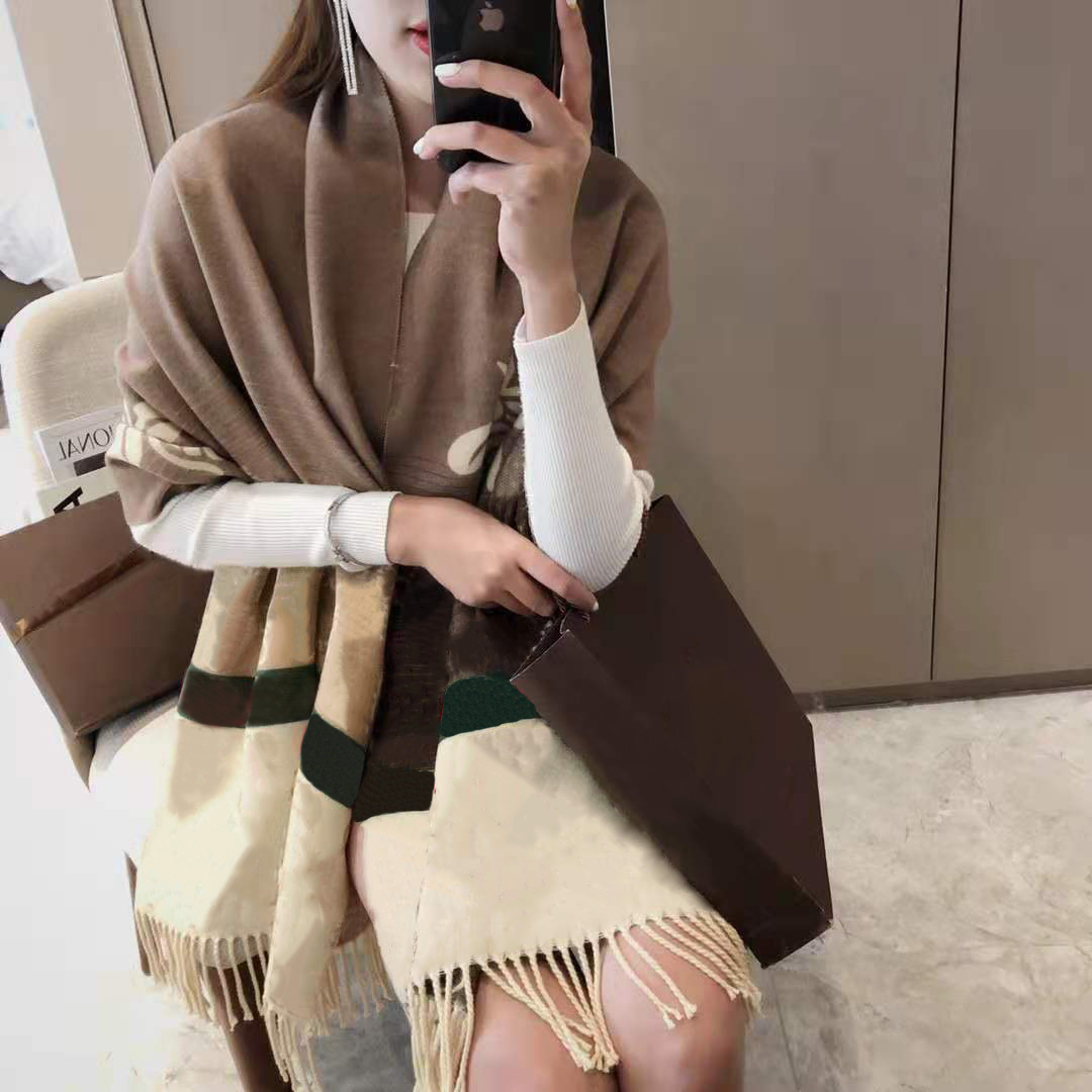 

2022 Fashion Designer Winter Cashmere Scarf for Women Classic Letter Flower Silk Lace Ring Scarves 180 * 65cm High Quality