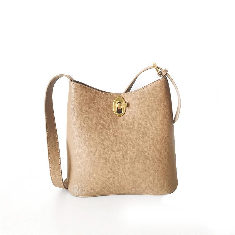 

Luxury Designer Genuine Leather Shoulder Bags High Quality Bucket Soft Crossbody Bag For Women Retro Style Totes Bolsas Feminina, Black