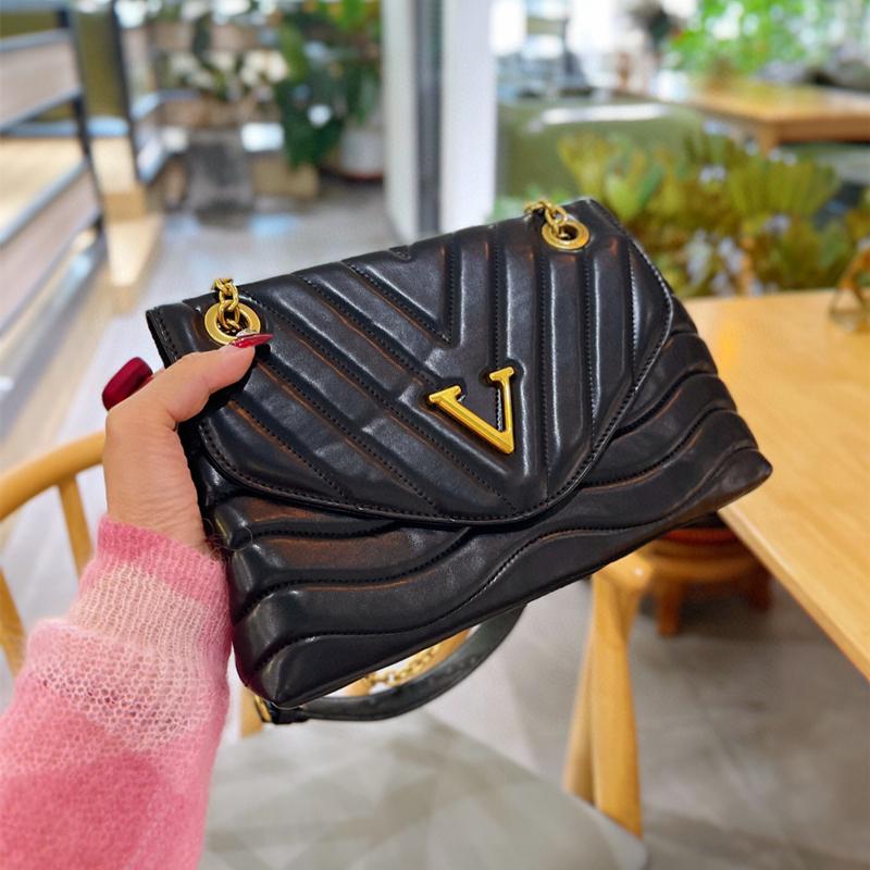 

Designer Crossbody Bag Shoulder Bags Luxury Handbag Genuine Leather Purse High Quality Handbags Fashion Brand Wallets Soft Embroidery V Shape Welcome to Consult, Ribbon(not for sale separatel