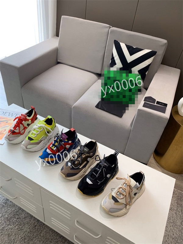 

2022 New Low Casual shoes Rhyton top Sneaker designer Plaid pattern Platform Classic Suede Leather Sports Skateboarding Shoes Men Women Sneakers wlg200805, Choose the color